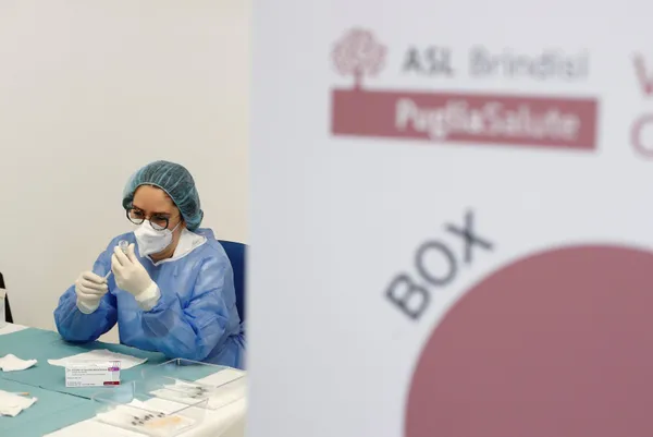 1618403842229.jpg Avrupa’da ilk! Danimarka AstraZeneca aşısını tamamen bıraktı - 6