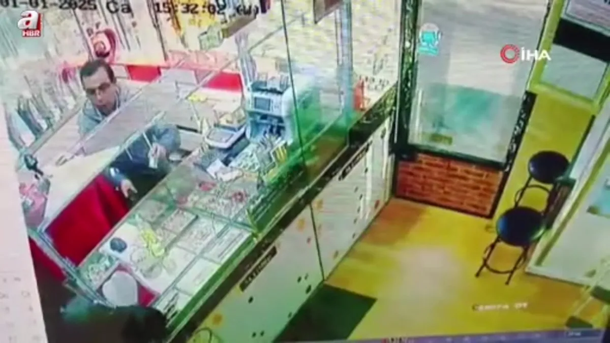 Trajikomik soygun girişimi kamerada