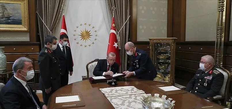 Son dakika: Emekli olan generaller kimler? Askeri şura emekli listesi!