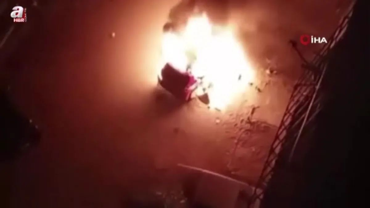 Annesinin arabasını yaktı