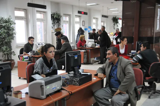 Kamuya KPSS şartsız alım başladı! En az ilkokul mezunu 8.301 memur, personel ve işçi istihdam edilecek! İşte kurumlar… - 5