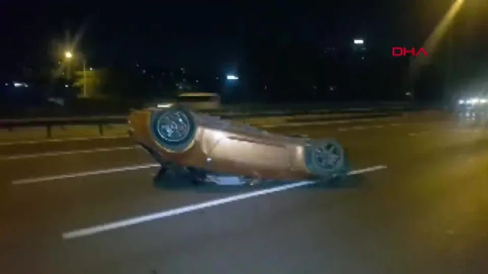 Son dakika: Sultangazi TEM Otoyolu’nda kaza: Çok sayıda yaralı var