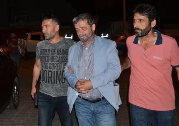Mümtazer Türköne tutuklandı