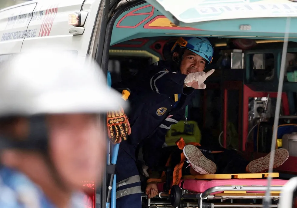taylandin-nonthaburi-eyaletindeki-okul-saldirisinda-2-kisi-oldu-suphelinin-ogrenci-oldugu-aciklandi-1786077860145.jpg Nonthaburi, Tayland (REUTERS)
