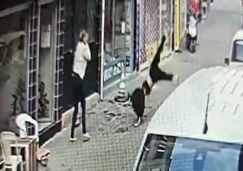 Muğla'da korkunç olay! Genç kızın metrelerce yükseklikten düşme anı kamerada