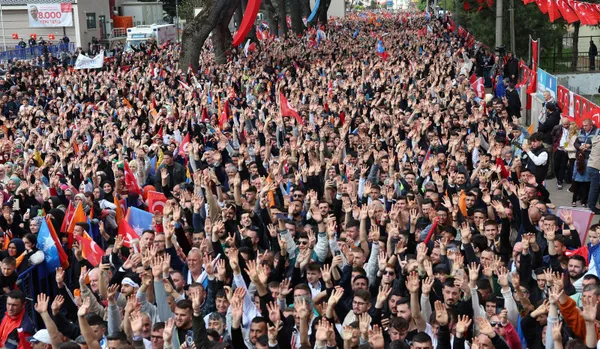 Başkan Erdoğan PKK’nın gölgesine sığınan 7’liye ülkenin kırmızı çizgilerini hatırlattı: Bu ülke terör devleti değildir