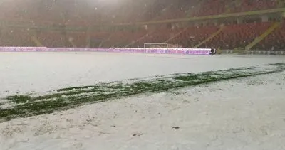 Son dakika: Süper Lig'e kar engeli! Kayserispor-Başakşehir ve Gaziantep FK-Yeni Malatyaspor maçları saat kaçta?