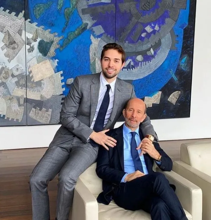 Abdi İbrahim'in sahibi Nezih Barut'un oğlu İbrahim Barut