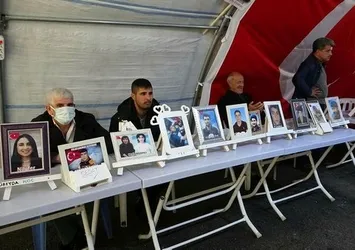 Evlat nöbetindeki anne Sabire Aydın'dan flaş açıklama! Oğlumu HDP İzmir Milletvekili Murat Çepni kandırdı
