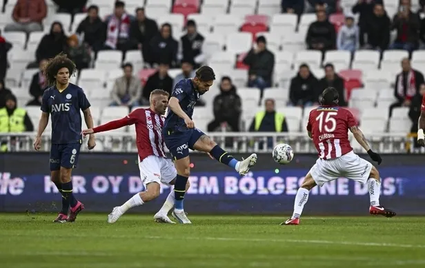 Fenerbahçe - Sivasspor maçı ne zaman, saat kaçta başlayacak? Fenerbahçe - Sivasspor maçı hangi kanalda, şifresiz mi yayınlanacak? - 2