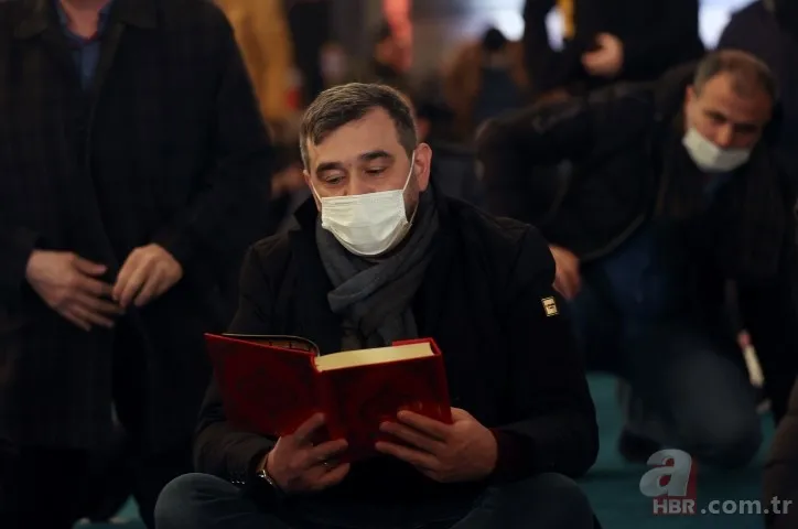 Ayasofya Camii'nde Regaip Kandili coşkuyla idrak edildi 14