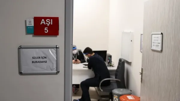 Türkiye en çok koronavirüs aşı yapılan ülkeler arasında! - 1