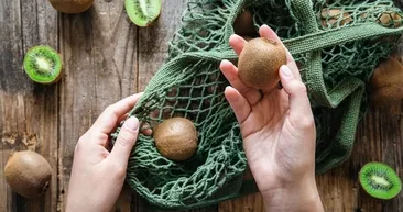 Kivi kabuklarını atmayın yiyin! Şaşırtıcı faydalarını keşfedin