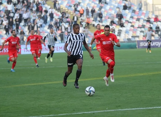 Altay 1-1 Sivasspor MAÇ SONUCU-ÖZET | Süper Lig 11. hafta