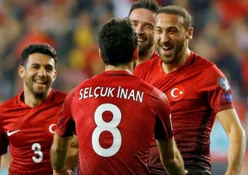 Millilerin rakibi Moldova! İşte ilk 11'ler