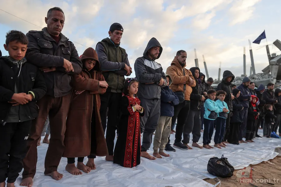 Gazze'de bayram namazı: Üç yıl sonra bir ilk 9