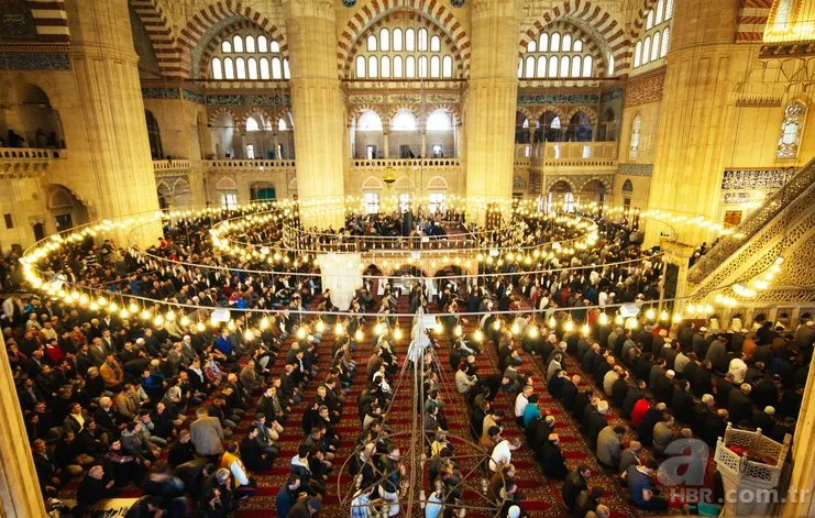 Diyanet takvimi: 3 ayların başlangıcı ne zaman? 2021 kandil günleri ne zaman? Ramazan ayı ve Kurban Bayramı... 13