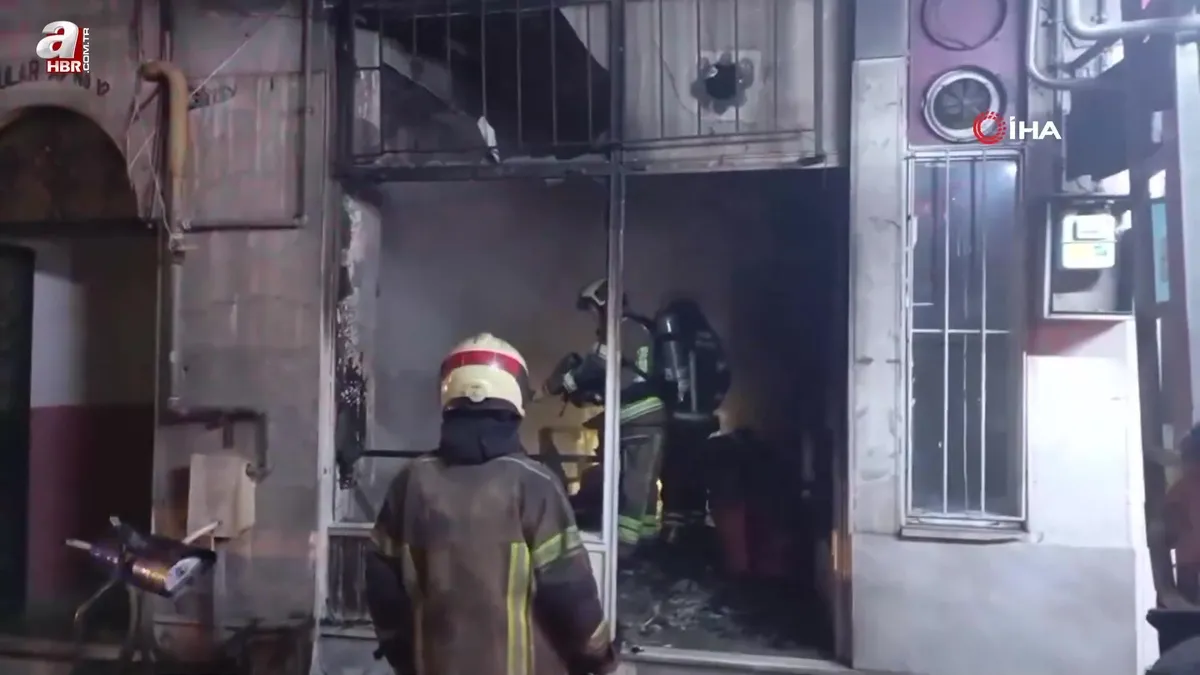 Bursa'da çay ocağında gece yarısı yangın