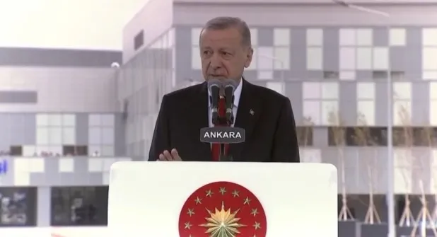 baskan-erdogandan-yol-isteyen-vatandasa-belediye-gondermesi-ulastirma-bakanligimiz-onu-da-yapar-1664370785523.jpg
