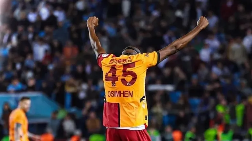 Victor Osimhen'e dokunan kazanıyor!