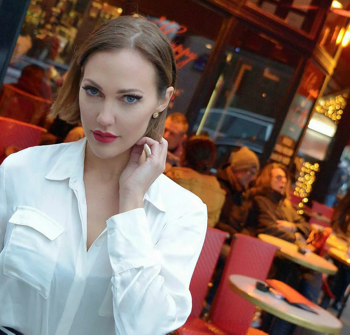 Almanya'daki krize yenik düşen Meryem Uzerli rotasını Urla'ya çevirdi