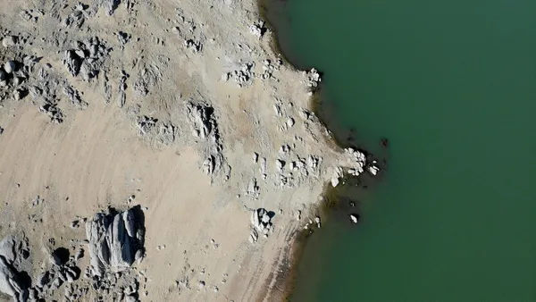 trakyadaki-barajlarda-son-durum-14-barajin-12si-alarm-veriyor-1679564787735.jpg Trakya’daki barajlarda son durum: 14 barajın 12’si alarm veriyor - 7