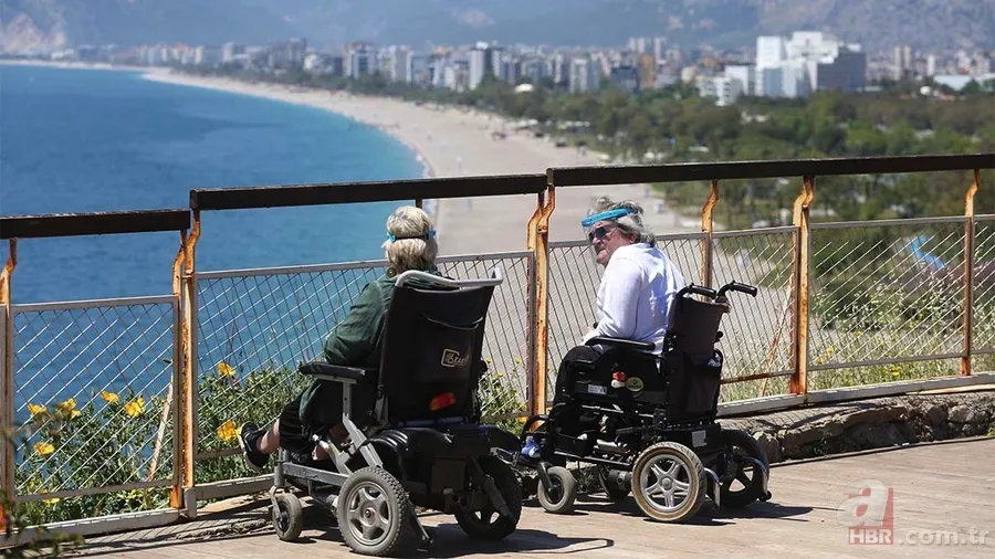 Son dakika: Yeni yasaklar açıklandı! 65 yaş üstü sokağa çıkma yasağı olan iller hangileri? Seyahat kısıtlaması... 7