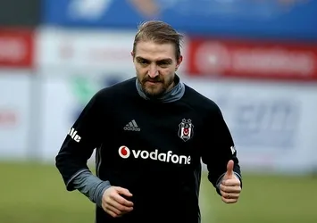 Beşiktaş, Caner Erkin ile 4 yıllık imzayı atıyor