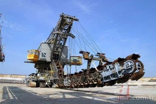 Dünyayı hayrete düşüren devasa iş makineleri 8