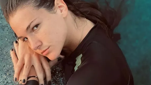 Survivor Nisa neden yok, elendi mi? Survivor All Star Nisa yarışmadan ayrıldı mı? Acun Ilıcalı açıklamasında... - 1