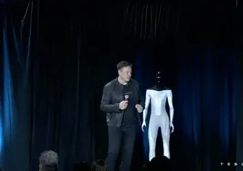 Geliyorlar! Elon Musk duyurdu