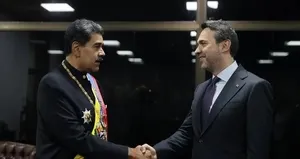 Bakan Bayraktar Venezuela Devlet Başkanı ile görüştü