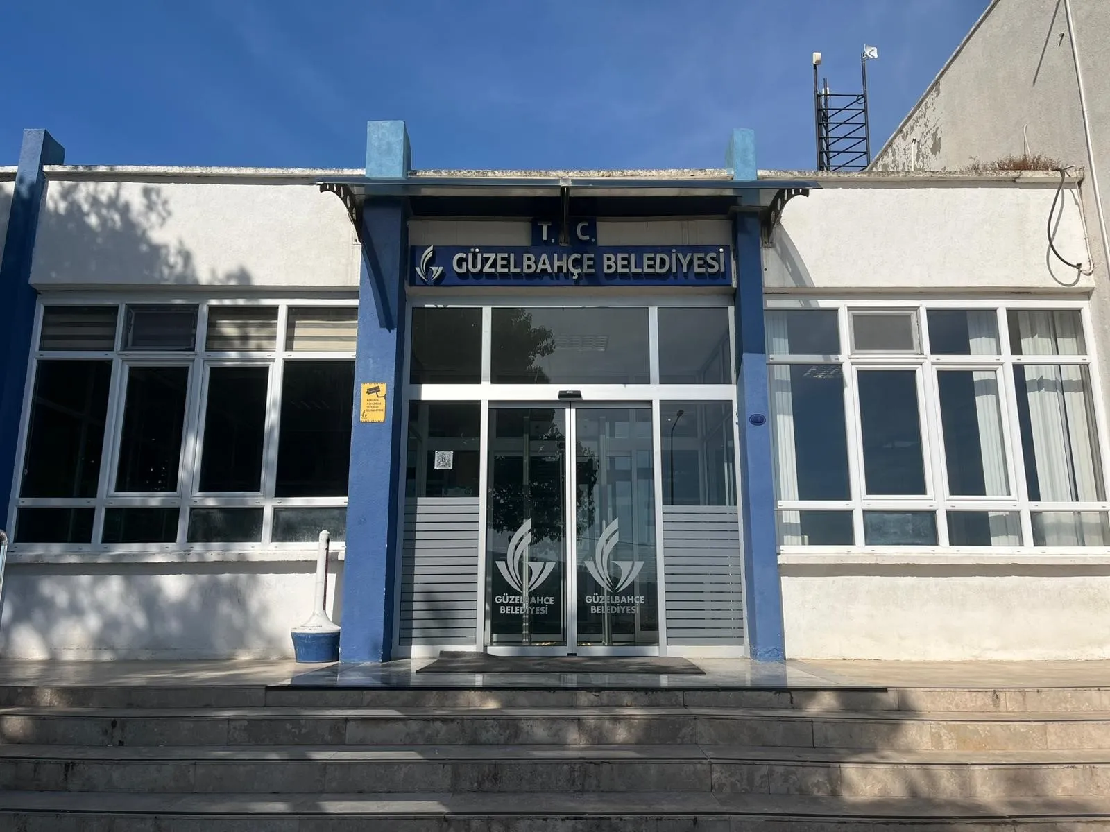 İçişleri Bakanlığı duyurdu: Güzelbahçe Belediye Başkanı Mustafa Günay görevden uzaklaştırıldı