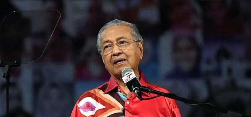 Son dakika: Malezya Başbakanı Mahathir Muhammed istifa etti