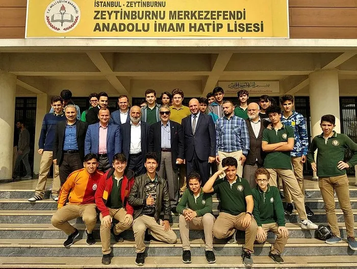 Sadık Albayrak, imam hatipli öğrencilerle buluştu - 1