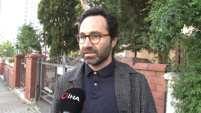 Sanatçı Ozan Musluoğlu’nun 200 bin liralık lüks motosikleti çalındı - 1