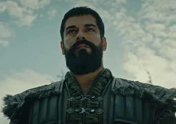 Osman Bey alplerine savaşa hazır olun emri verdi!
