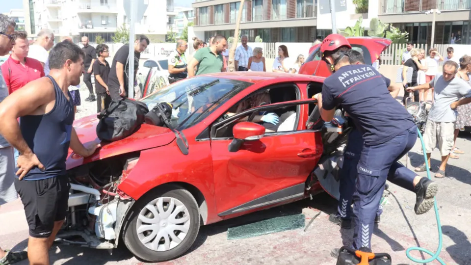 Otomobilden fırlamıştı! Antalyasporlu Naldo’nun kazada yaralanan 4 yaşındaki oğlu hakkında kritik açıklama