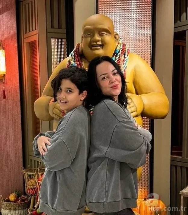 MasterChef jürisi Danilo Zanna'nın oğlu büyüdü delikanlı oldu! Zeno Tibet bakın kime benziyor... 5