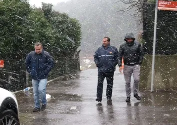 İstanbul'da kar yağışı başladı