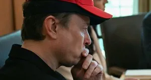 Tesla patronu Musk’ın ipini çekti!