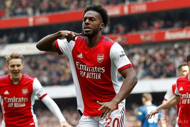 Cimbom’a iki dünya yıldızı! Erden Timur onların peşinde… 11