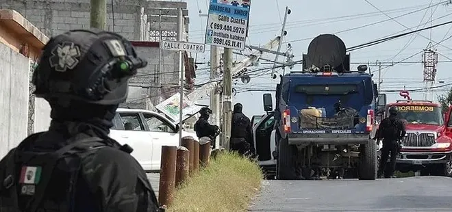 Meksika’da çeteler çatıştı: 16 ölü