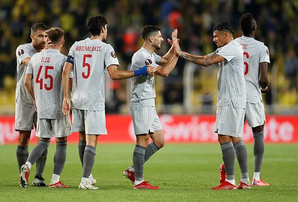 fenerbahce-0-olympiakos-3-mac-sonucu-sari-kanarya-kadikoyde-kayip-1633027494661.jpg Fenerbahçe: 0 - Olympiakos: 3 MAÇ SONUCU | Sarı Kanarya Kadıköy'de kayıp - 3