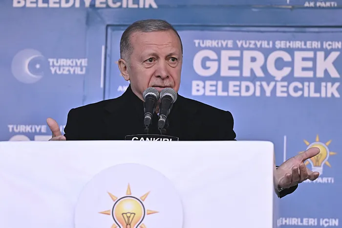 Başkan Erdoğan’dan Karabük’ün ardından Çankırı’da önemli açıklamalar! CHP’ye sert tepki: Şaibeli paralarla kule yapıyorlar