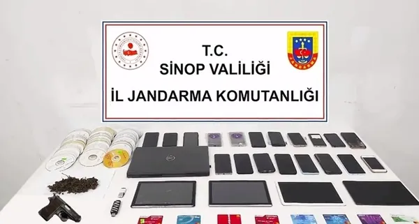 uzuner-ve-pelit-cetesi-cokertildi-bakan-yerlikaya-duyurdu-1697435392466.jpeg 'Uzuner' ve 'Pelit Çetesi' çökertildi! Bakan Yerlikaya duyurdu - 6