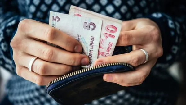 Kirada olan kişi ev için vergi öder mi? Ev sahipleri taşınmazlarını kiraya verdiklerinde vergi mükellefi kim oluyor? İşte yanıtı...