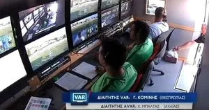 ’VAR’ odasına dürüm siparişi