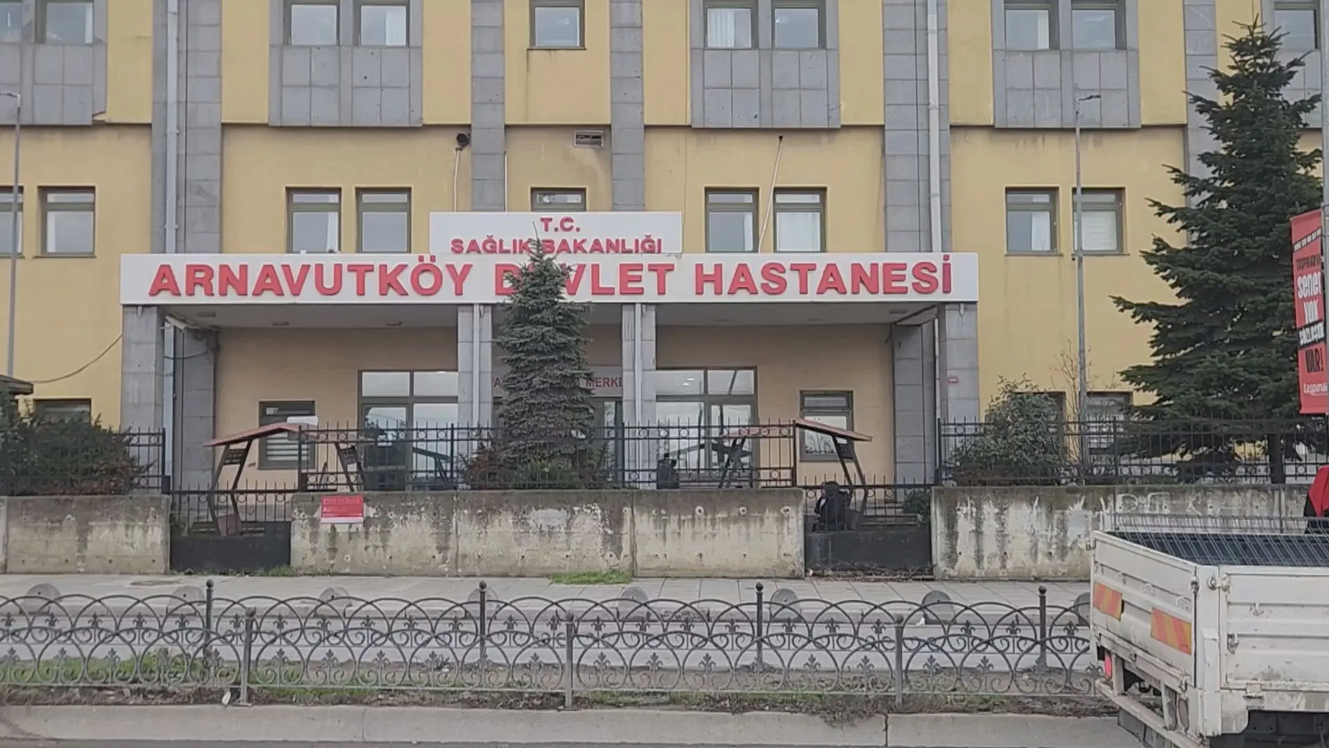 Arnavutköy'de tartıştığı kardeşini silahla öldürdü