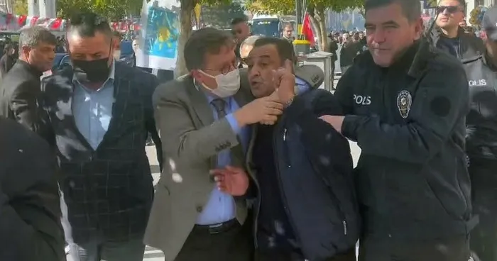 Lütfü Türkkan’a sahip çıkan Meral Akşener şehit ağabeyini hedef aldı: Planlı bir provokasyon